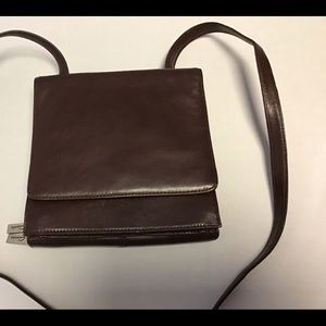Clark’s Brown Leather Messenger/Crossbody handbag